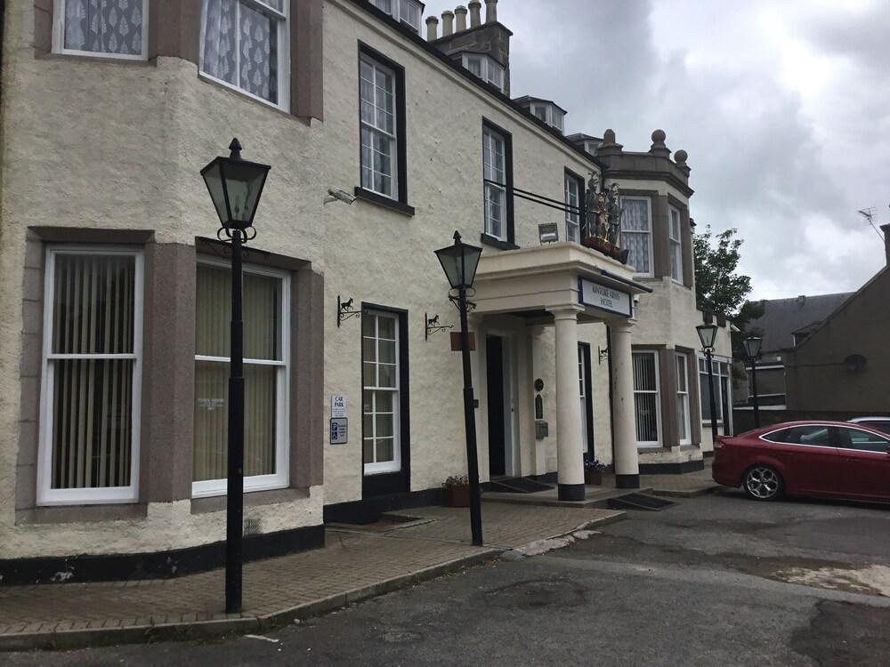 โรงแรมคินทอร์ อาร์มส์ Inverurie ภายนอก รูปภาพ