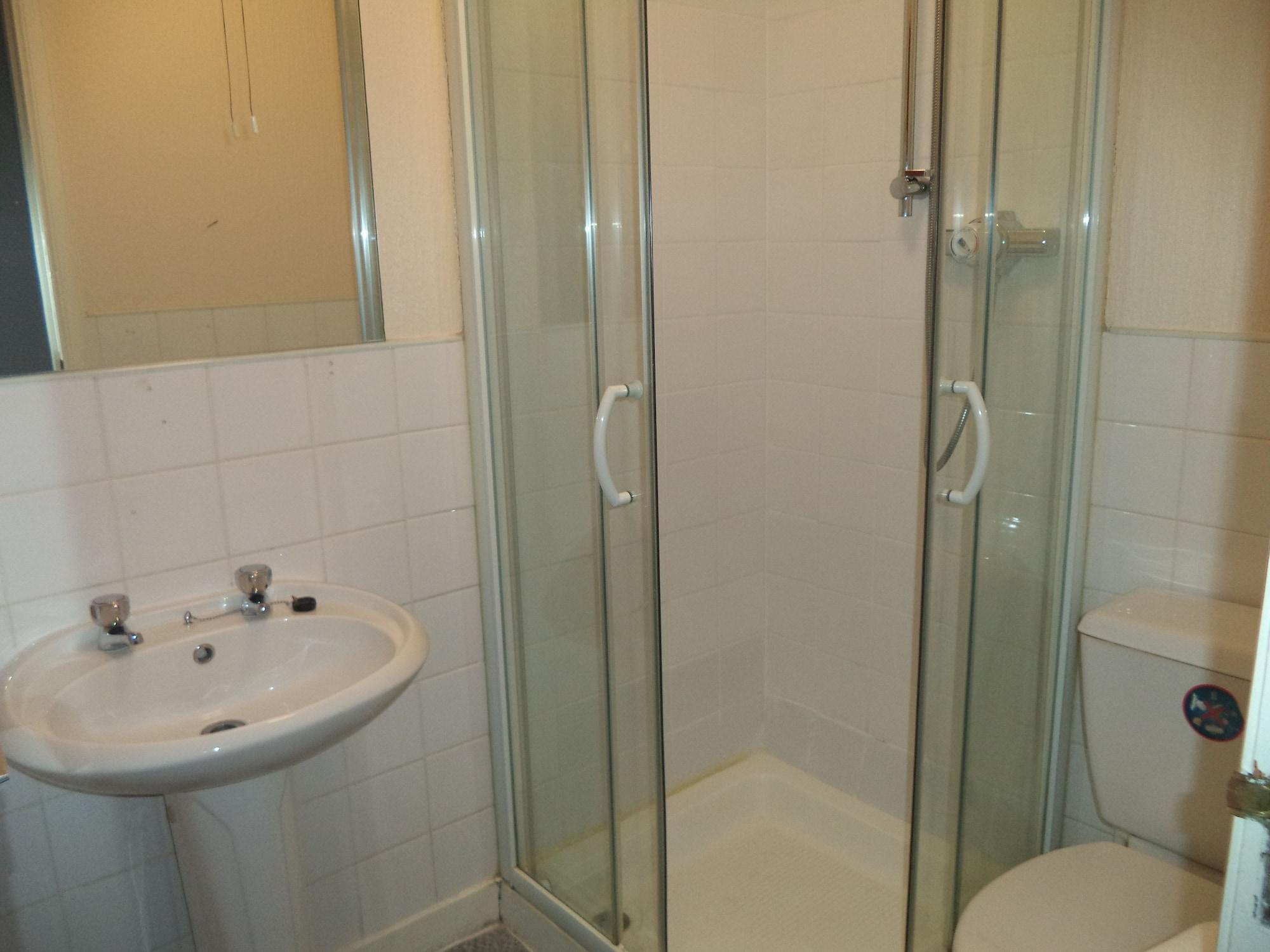 โรงแรมคินทอร์ อาร์มส์ Inverurie ภายนอก รูปภาพ